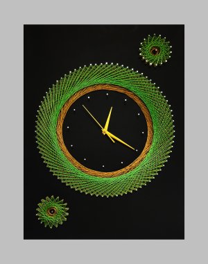 String Art Wall Clock With Black Leather Background, Silent Clock, Yellow and Green Strings